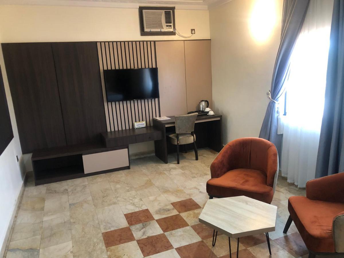 Roban Hotels Limited Enugu Esterno foto